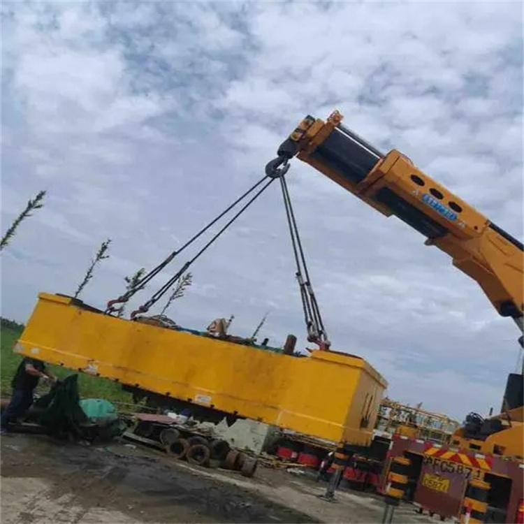 沅江吊车吊集装箱需要多少钱